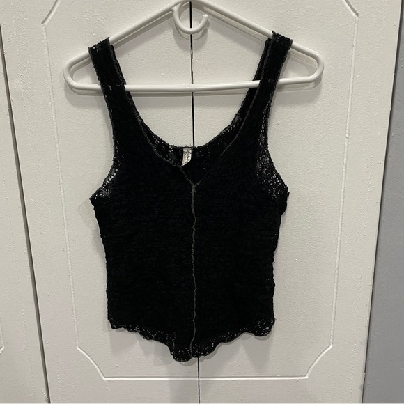 Free People Black Stretchy Lace Tank Top - Picture 1 of 10